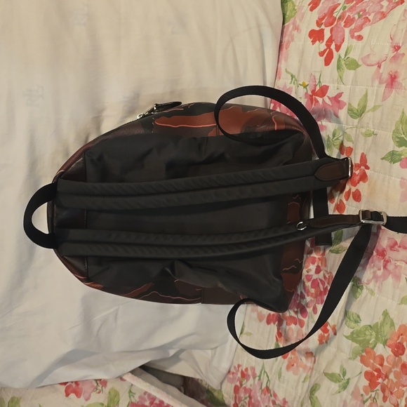 COPY - Coach camo backpack - Picture 2 of 3